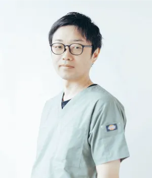 DSD／インビザライン担当　矯正医 南舘 崇夫></div><div class=