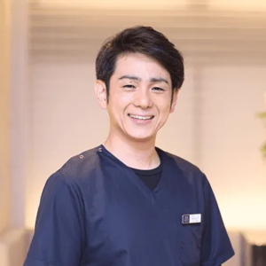 築山 鉄平